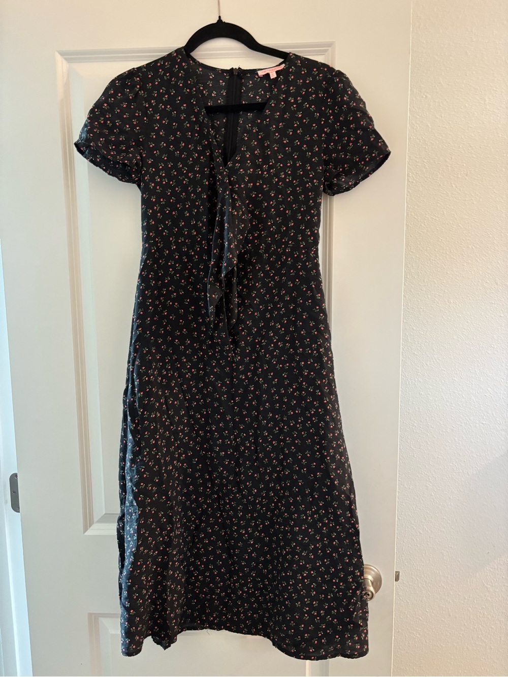 re:named Black Floral Tie-Front Midi Dress